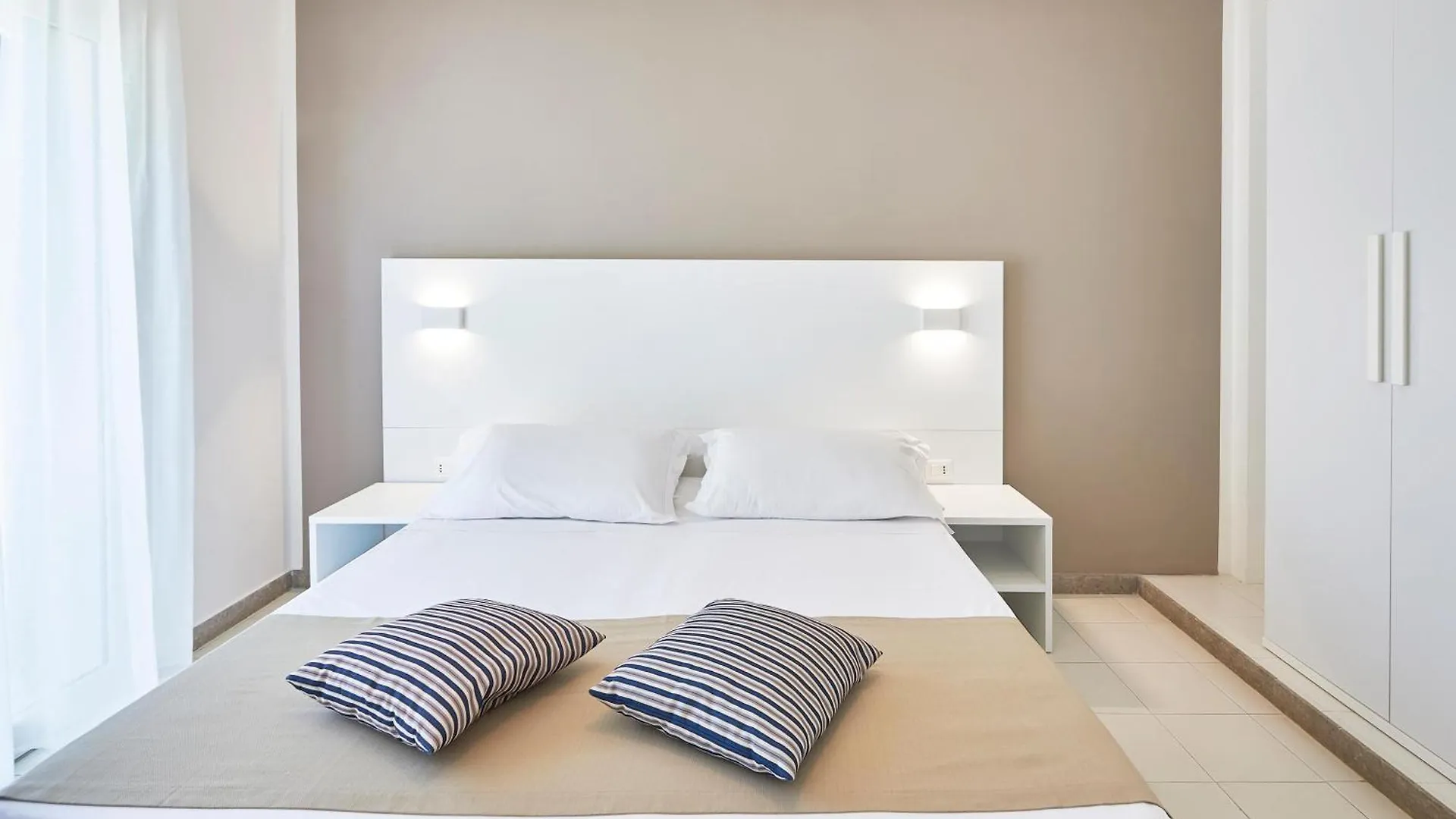 Cdshotels Terrasini - Citta Del Mare 4*,  איטליה